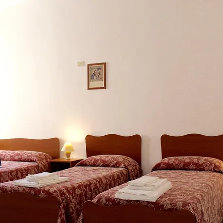 Hotel Del Santuario 2*